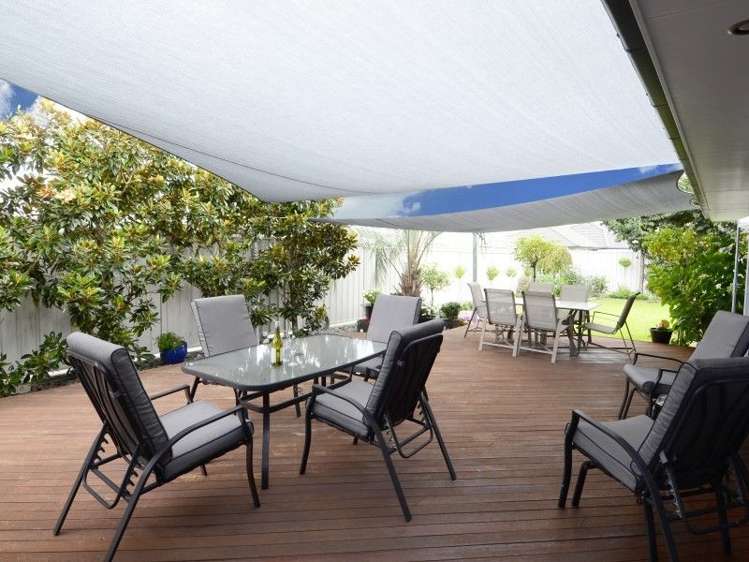 22 Pohutukawa Grove Lytton West_15