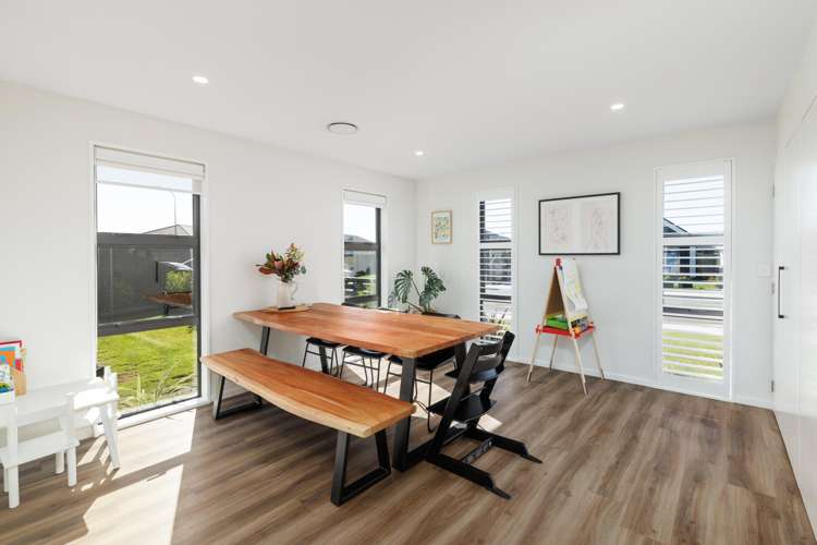 13 Stackwood Avenue Woodend_9