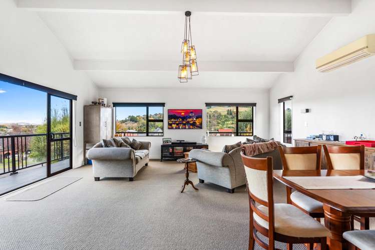 6 Cumberland Rise Taradale_7