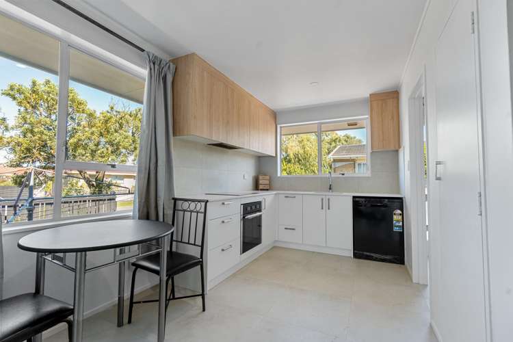 39a Chipping Lane Redwood_3