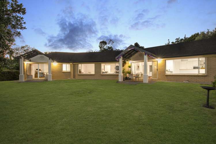 245b Hill Road The Gardens_34