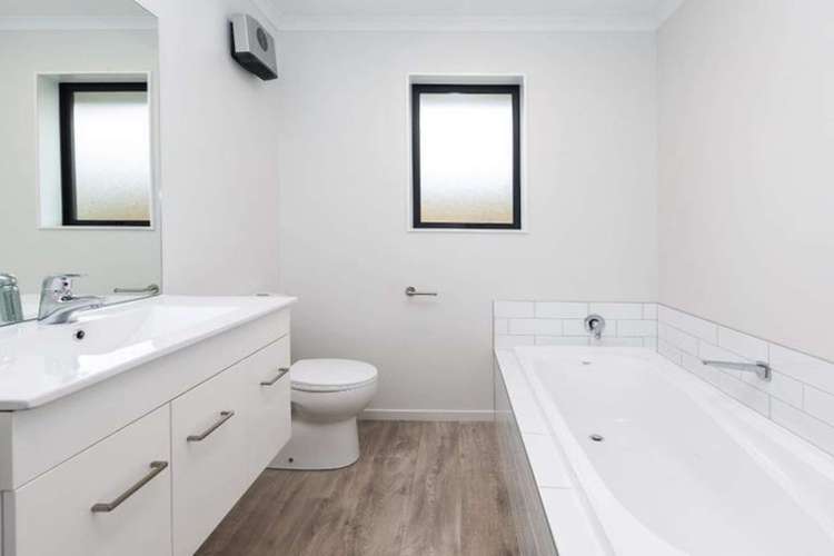 43 Stud Road Yaldhurst_12