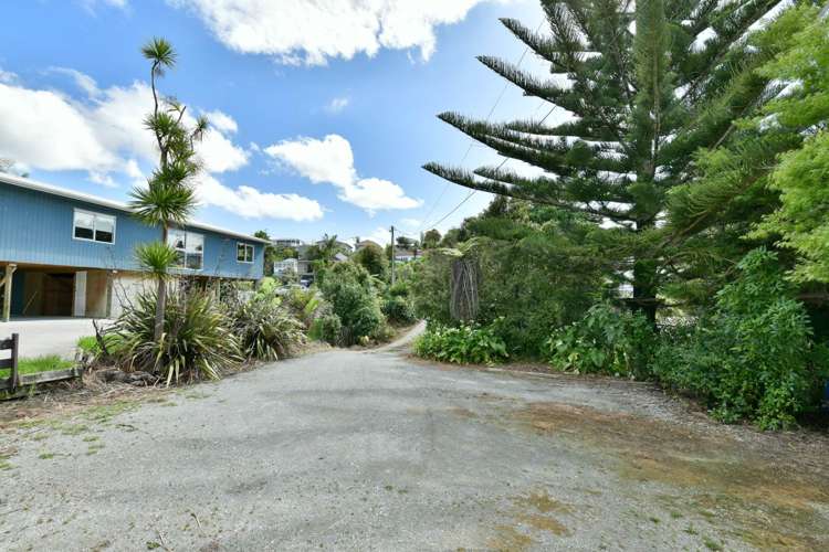 5 Maori Hut Road Red Beach_15