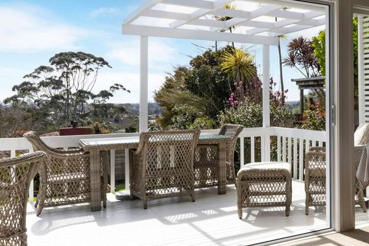 8 Downsview Road Pakuranga Heights_7