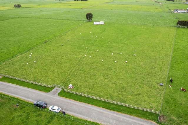 Build your dream home on this dream piece of land