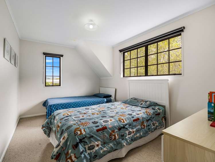 28 Russell Crescent Western Heights_15