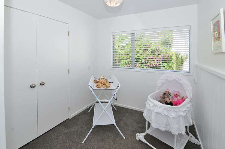 117 Waldorf Crescent Orewa_19