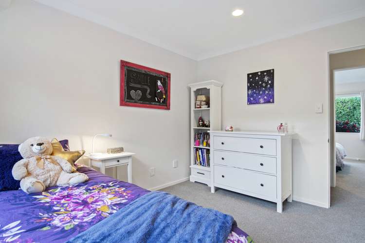 17 Manor Park Drive Pyes Pa_17