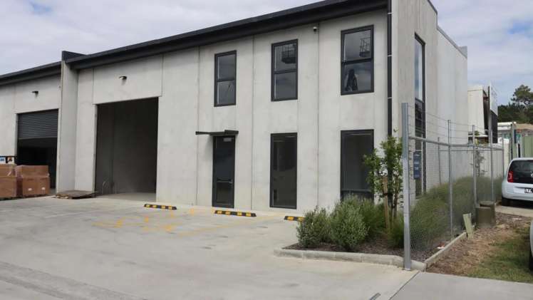 15F Timber Place Riverhead_1