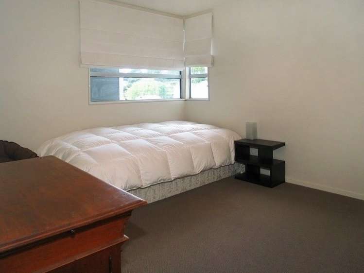 10 Endeavour Drive Whitby_12