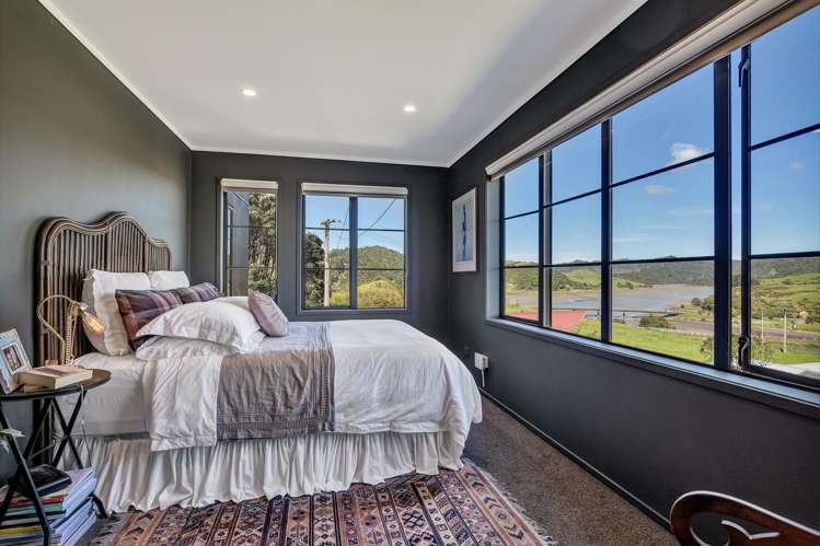 69 North Street Mokau_22