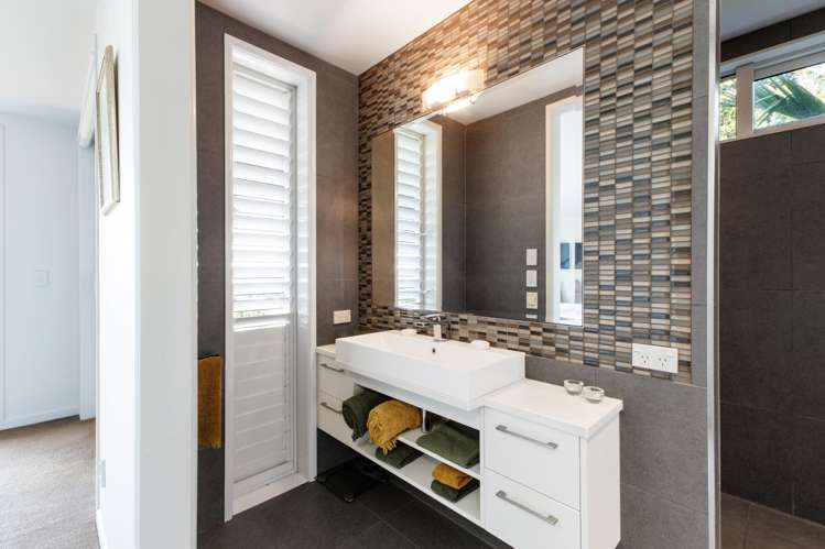 19 Te Wakanui Road Opotiki Surrounds_10