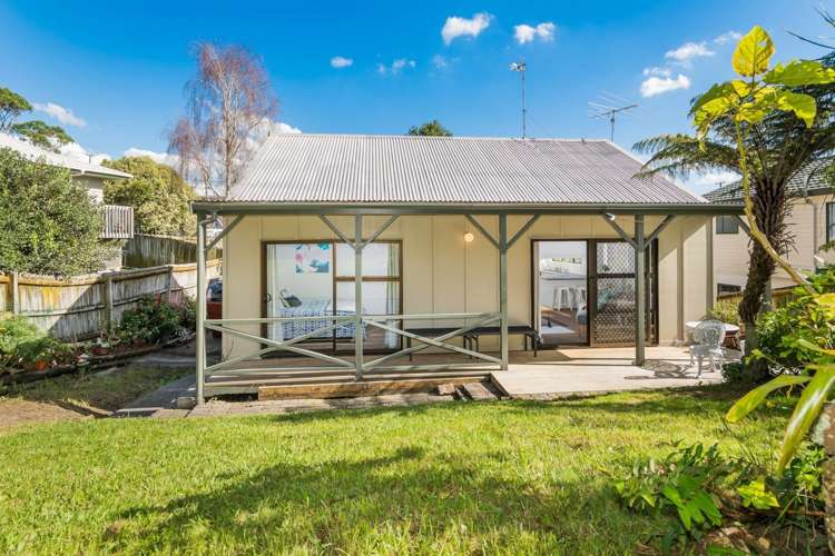 3/27 Aeroview Drive Beach Haven_19