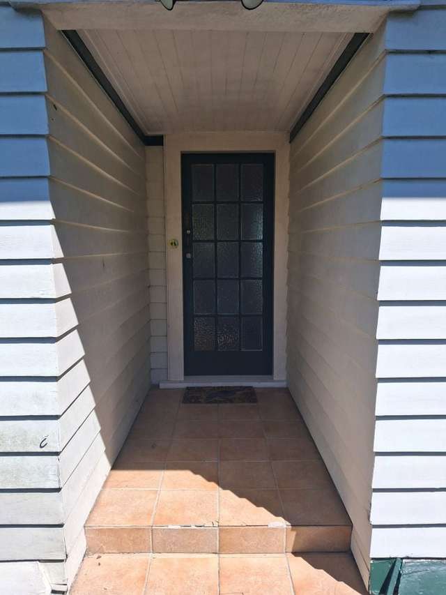 Spacious 4BR Grey Lynn Haven w/ Deck