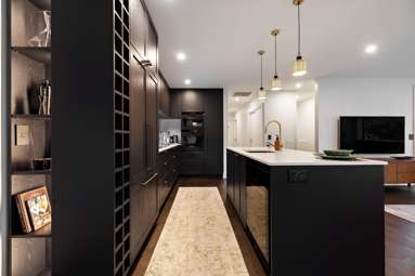 9 Suburb Street_3