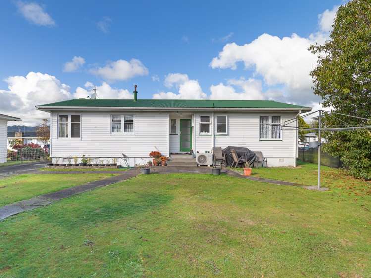19 Green Avenue Levin_11