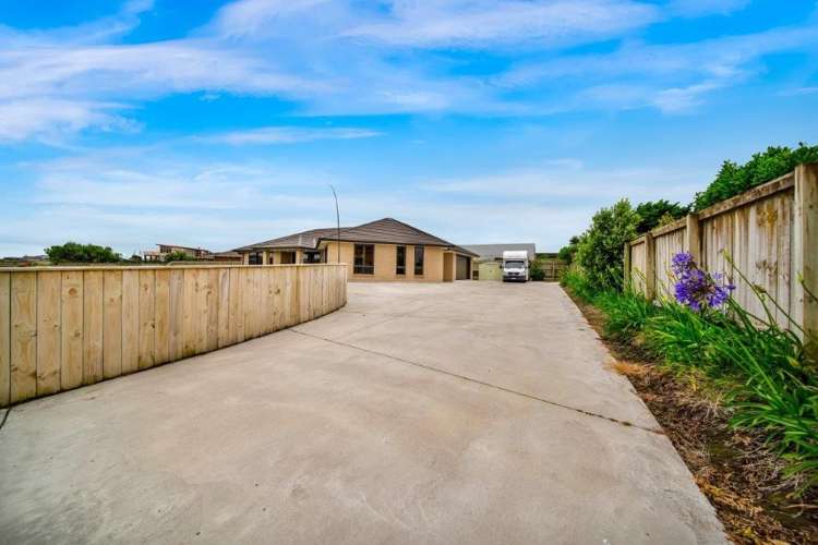 1 Denby Heights Hawera_19