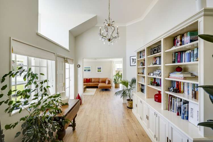 19 Birdwood Street Taradale_11