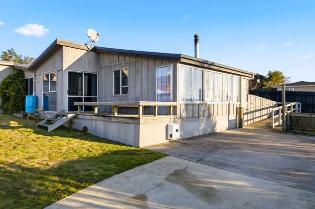 OWNERS HEADING NORTH - THIS HOME MUST BE SOLD