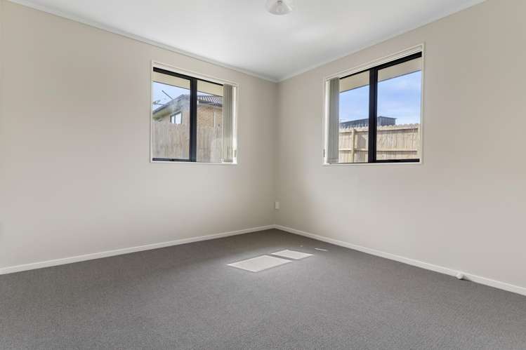 54 Glenveagh Park Drive Manurewa_11