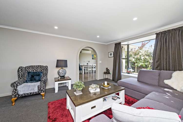 55 Oriana Crescent Hornby_10