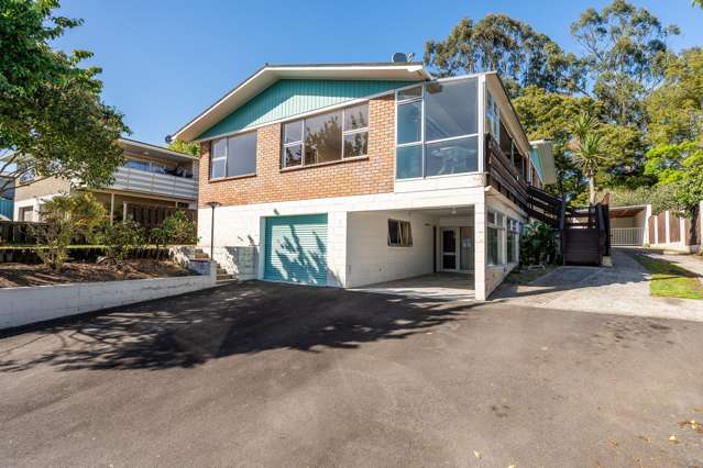 A PROPERTY FULL OF POSSIBILITIES!