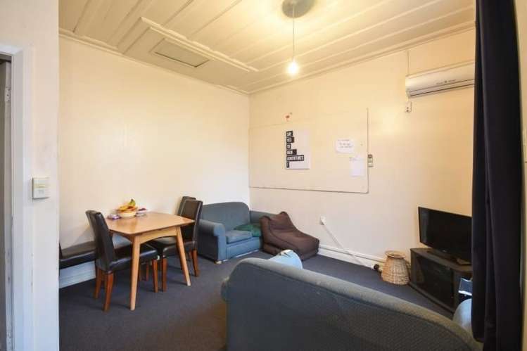 52 Howe Street North Dunedin_7