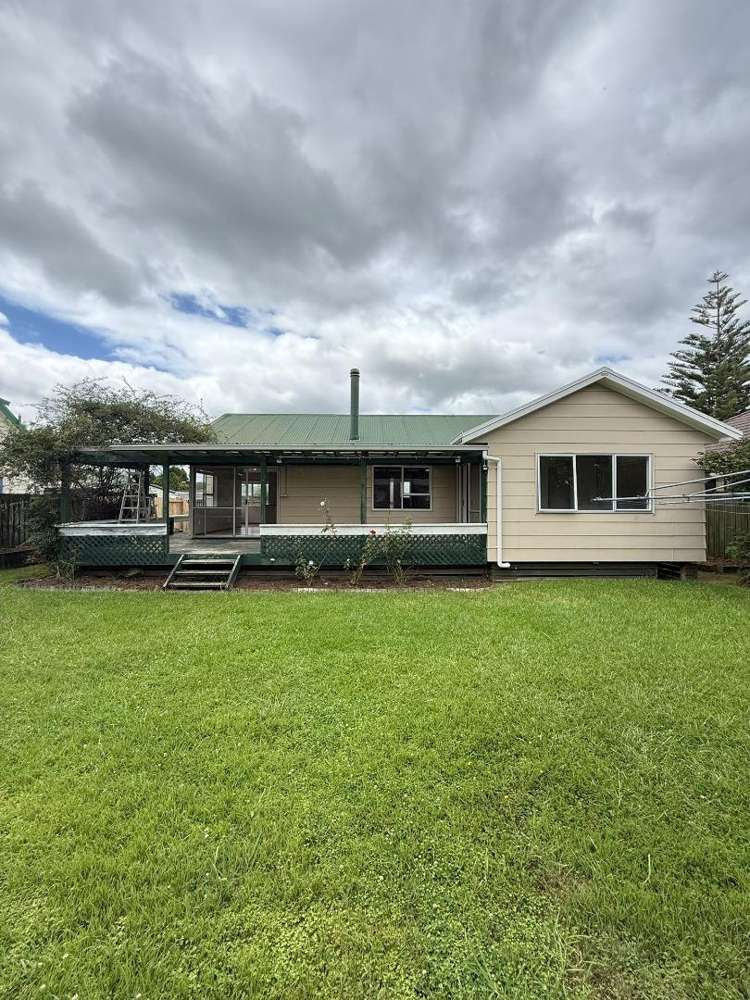 2/114 Clevedon Road Papakura_1