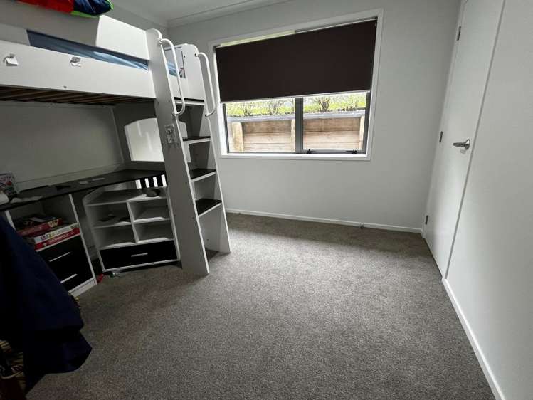 32 Rose Berry Crescent Flagstaff_7