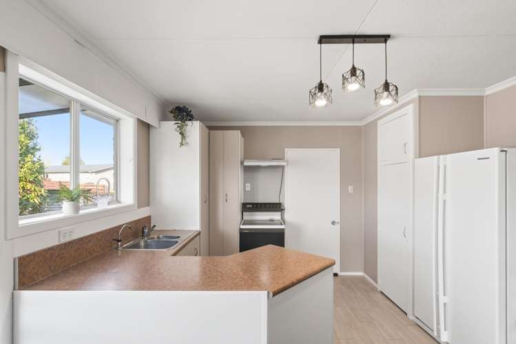69 Christina Street Strathern_2