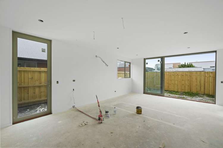 1-4/39 Antigua Street Addington_14