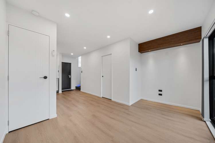 6/72 Tiraumea Drive Pakuranga_2