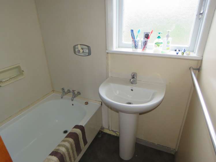 7 Plaskett Street Reefton_7