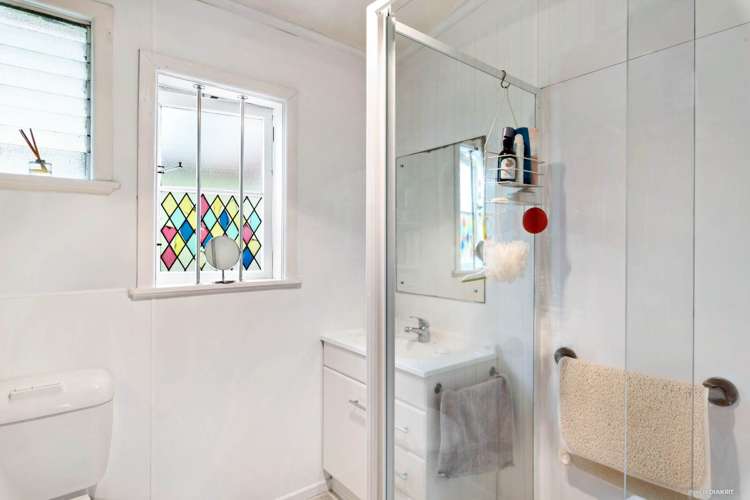 7 Sylvan Avenue Northcote_12