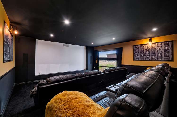 135A Brecon Road Stratford_8