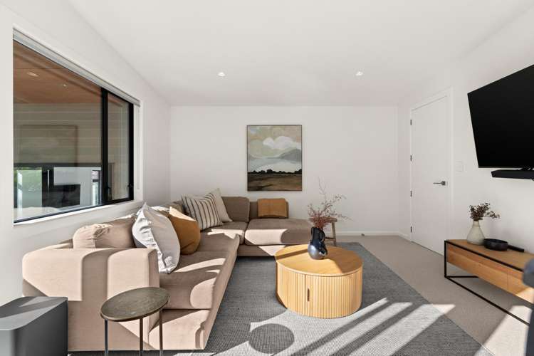22B Churchill Drive Taradale_34