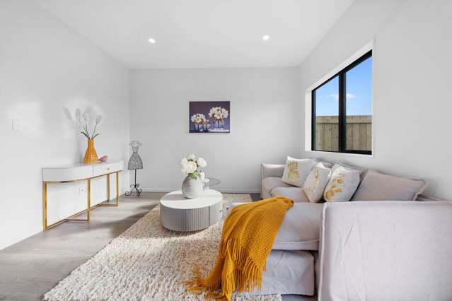 Modern 3-Bed Duplexes in North Mt Wellington!