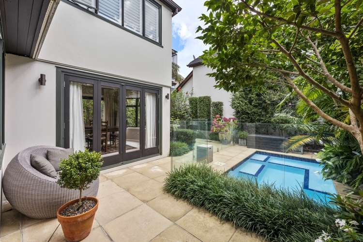 3/33 St Vincent Avenue Remuera_12