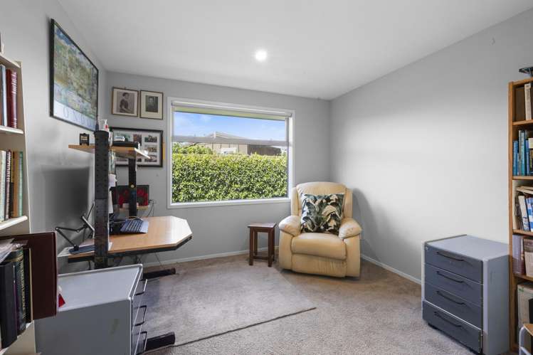 8 Wentworth Lane Waiwhakaiho_14