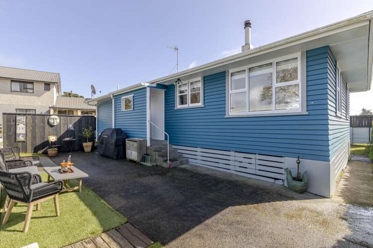18 Cowling Road Hurdon_22