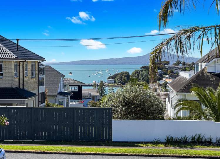 4 Takutai Avenue Bucklands Beach_8