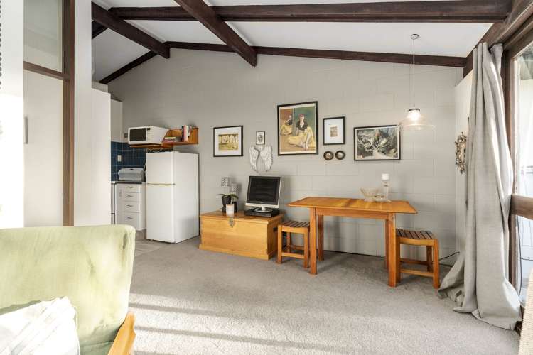 7/25 Winchester Street Merivale_5