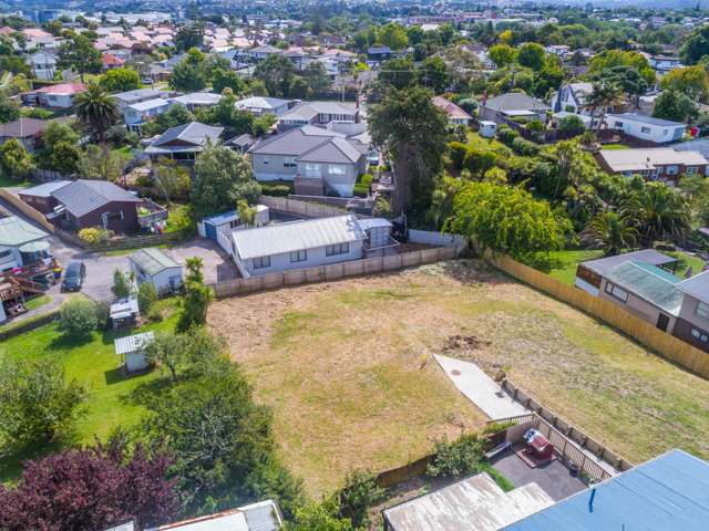 6 Sheehan Road Te Atatu South_1