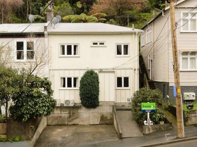 27 Adams Terrace Aro Valley_1