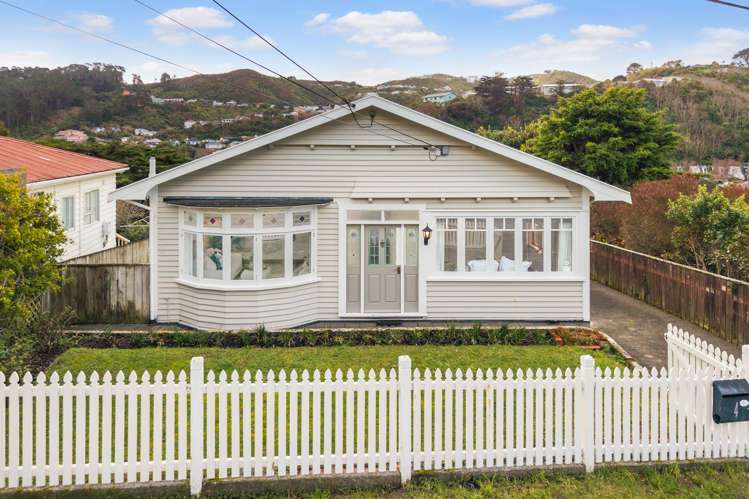 4 Collier Avenue Karori_15