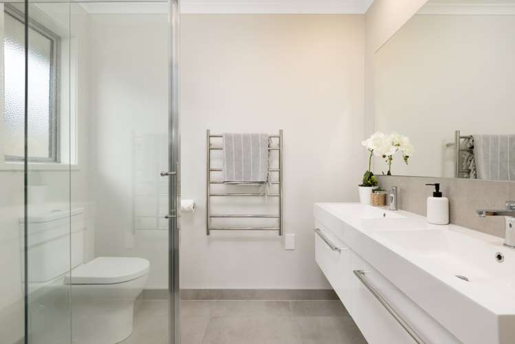 3 Cheyne Road Pyes Pa_12