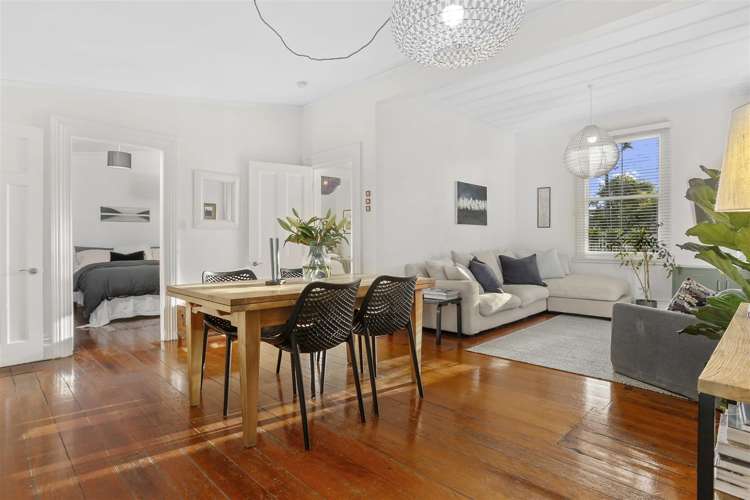 1/23 Gladstone Road Northcote_5