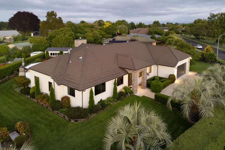 14 Shadbolt Drive Cambridge_36