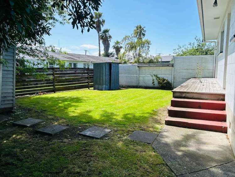 2/18 Liverpool Street Papakura_0