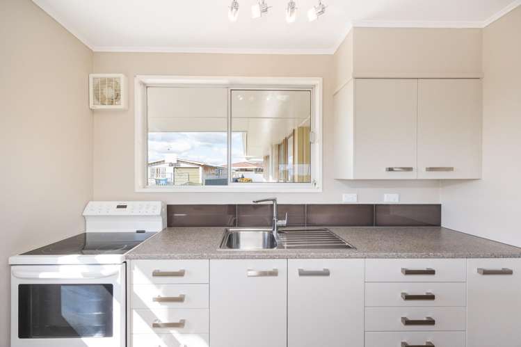 83 Main Street Foxton_15